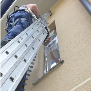 allestimento-pellicole-termoriflettente-per-finestre