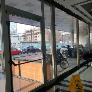 pellicole-per-protezione-dal-freddo-basse-emissive-per-corridoi-ed-ingressi