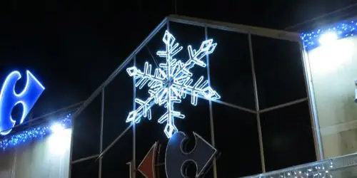 Installazione luminarie natalizie