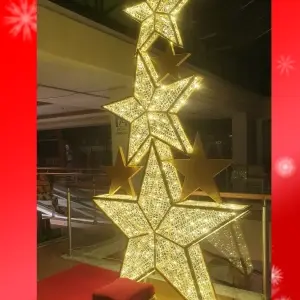 noleggio-e-vendita-postazioni-natalizie-luminose-selfie-corner