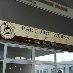 insegna-commerciale-per-bar-milano